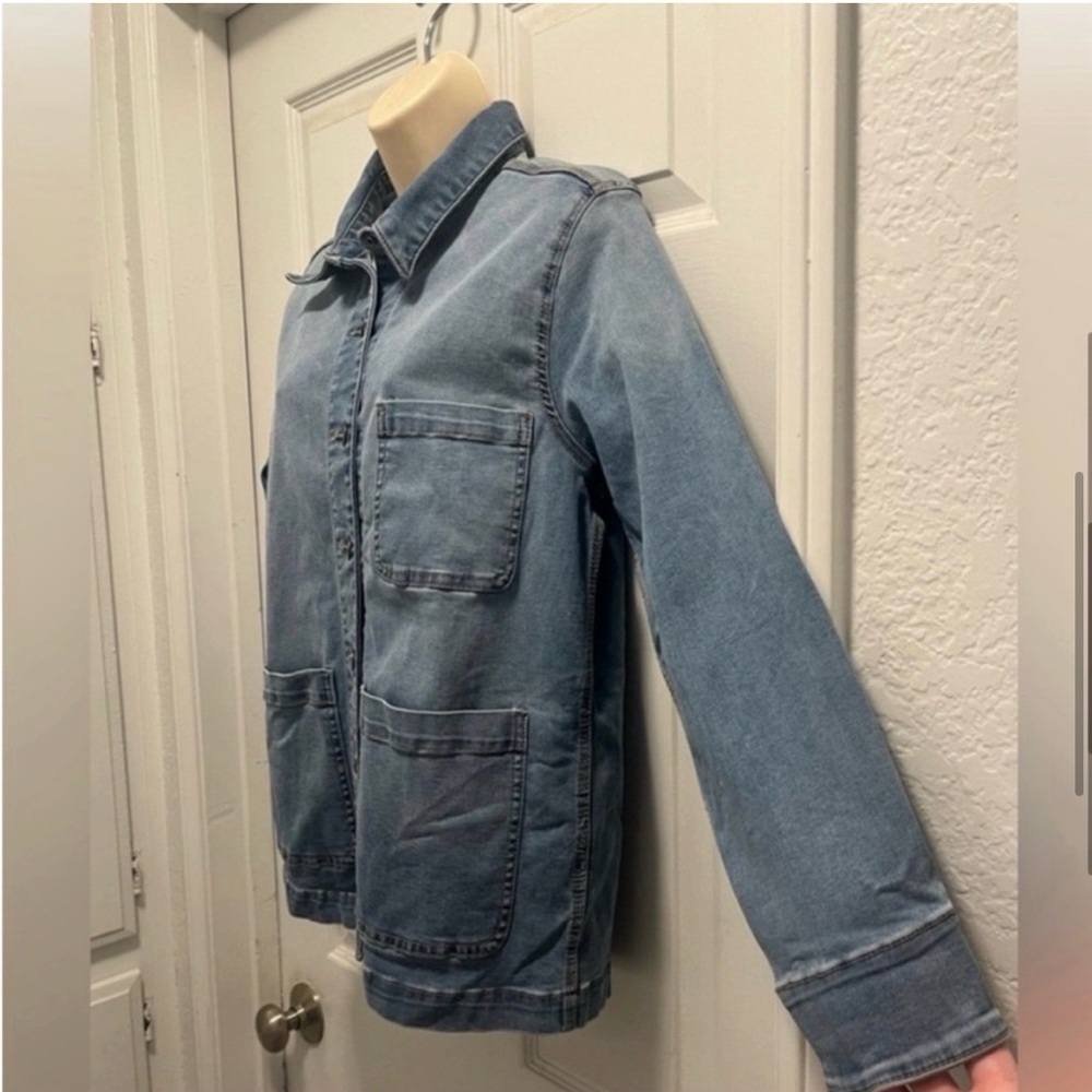 Well Worn Blue Denim Barn Jacket/ Chore Coat Coastal Grandma - Small - EUC - Picture 8 of 13